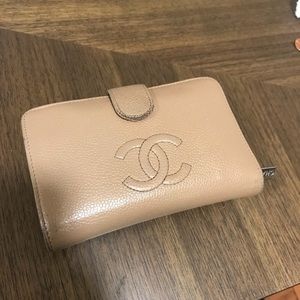 Chanel wallet